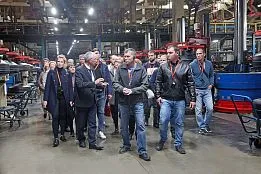 Делегация «СИБУР Тольятти» ознакомилась с производством KAMA TYRES Делегация «СИБУР Тольятти» ознакомилась с производством KAMA TYRES